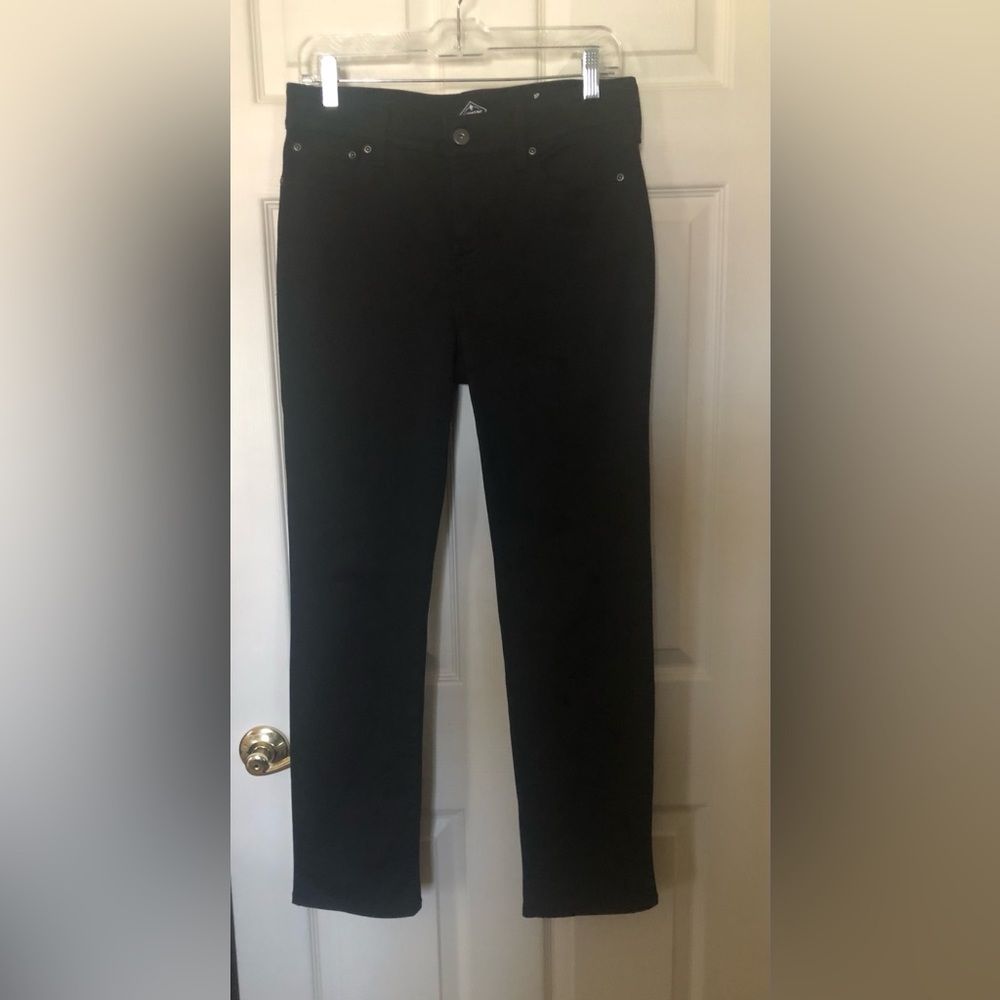Black jeans never worn, straight leg